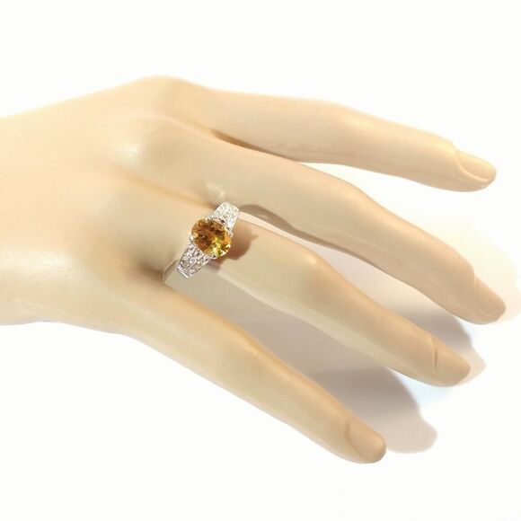 Citrine Ring 1.7 Carats Sterling Silver Size 7 - Picture 7 of 8